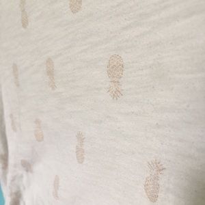 Old Navy Shirts & Tops - 💫Old navy airy tee💫 Old Navy Shirts & Tops - 💫Old navy airy tee💫